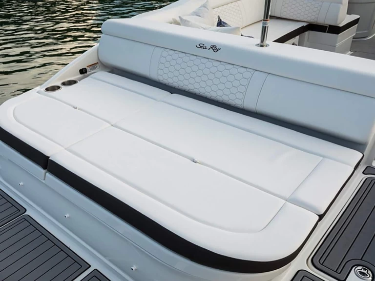 Vermietung Motorboot Sea Ray mit Führerschein