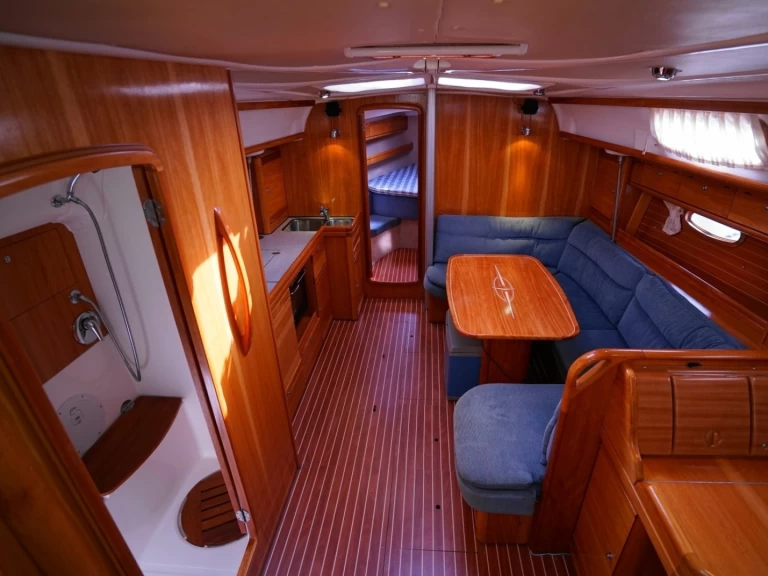 Segelboot mieten in Nikiána - Bavaria Bavaria 39 Cruiser