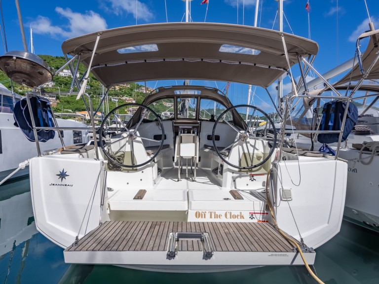 Segelboot mieten in Road Town zum besten Preis