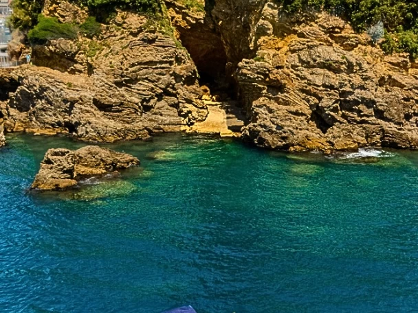 Vermietung Motorboot Boston Whaler mit Führerschein