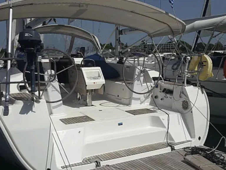 Segelboot mieten in Sámi zum besten Preis