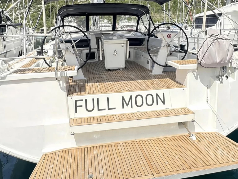 YachtCharter in Primošten - Bénéteau Oceanis 51.1 auf SamBoat