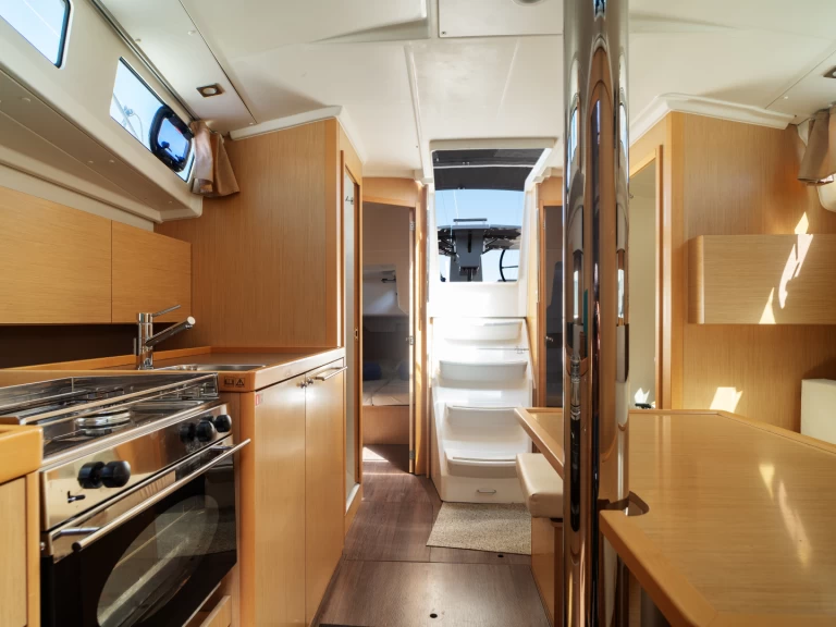 Vermietung Segelboot Bénéteau mit Führerschein