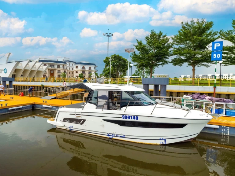 YachtCharter in Phường Hiệp Bình Chánh - Jeanneau Merry Fisher 895 auf SamBoat