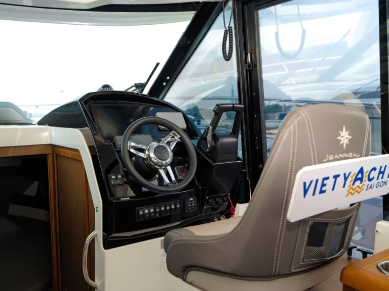 Motorboot mieten in Phường Hiệp Bình Chánh - Jeanneau Merry Fisher 895