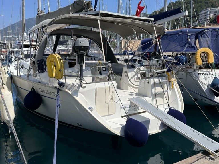 Vermietung Segelboot Bénéteau mit Führerschein