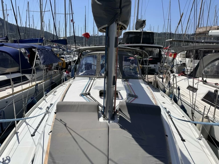 Vermietung Segelboot Bénéteau mit Führerschein