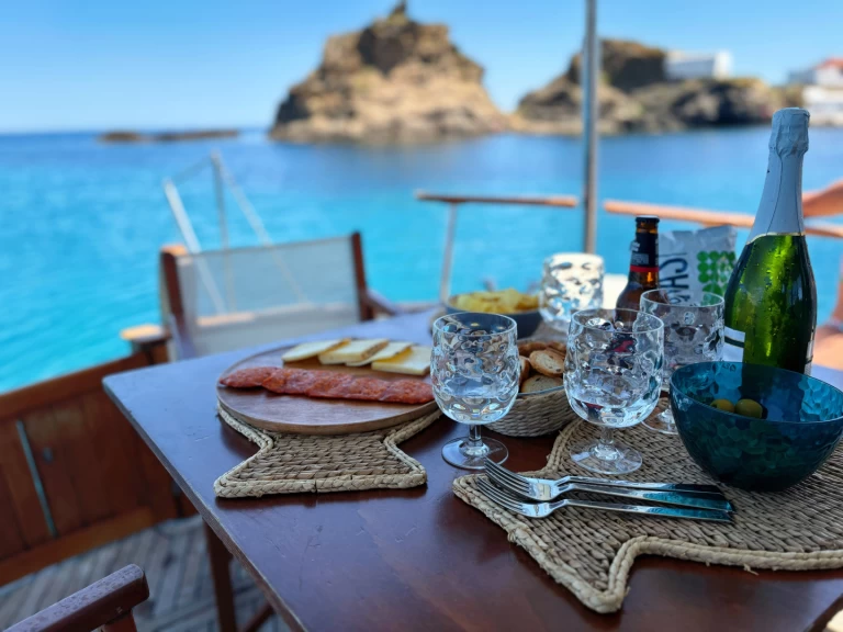 Motorboot mieten in Mahón zum besten Preis