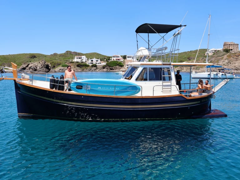 Ein Menorquin-Yachts Menorquin Yachts 120 mieten in Mahón