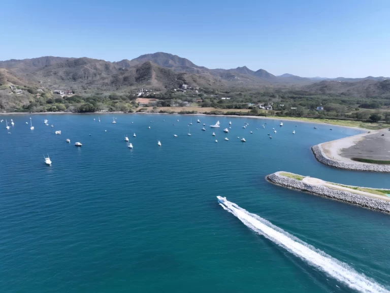 Motorboot mieten in Flamingo - Freeman Freeman 47FT