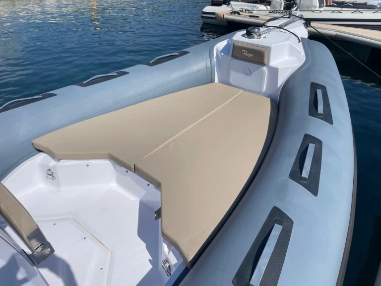 Ranieri Cayman 26 Sport Touring mieten Cavalaire-sur-Mer