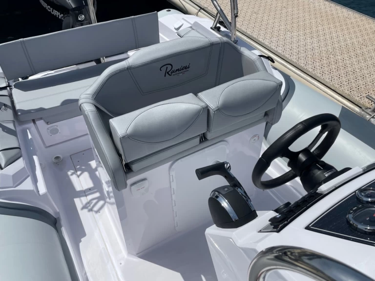 Schlauchboot mieten in Cavalaire-sur-Mer zum besten Preis