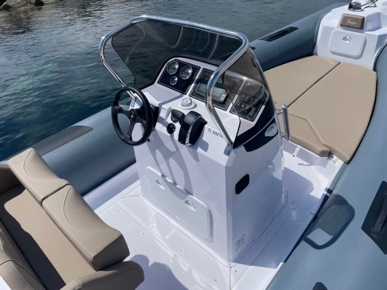 Ein Ranieri Cayman 23 Sport mieten in Cavalaire-sur-Mer
