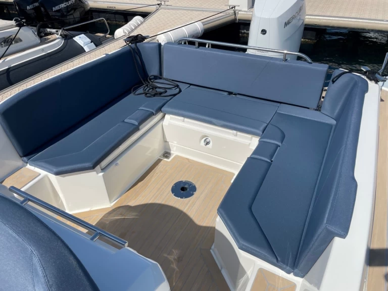 Vermietung Schlauchboot Joker Boat mit Führerschein