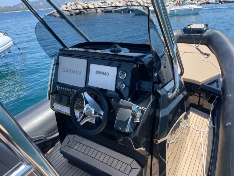 YachtCharter in Cavalaire-sur-Mer - Joker Boat Clubman 30 auf SamBoat