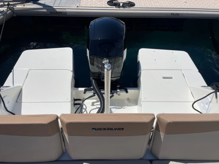 Ein Quicksilver Quicksilver 675 Activ Open mieten in Cavalaire-sur-Mer