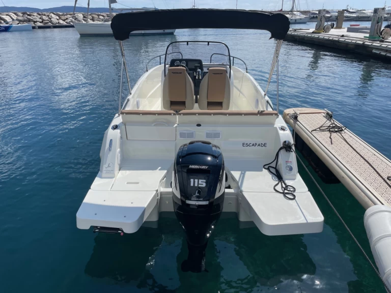 Ein Quicksilver Quicksilver 605 Activ Open mieten in Cavalaire-sur-Mer