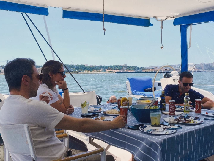 Catana Catana 50 mieten Alcântara