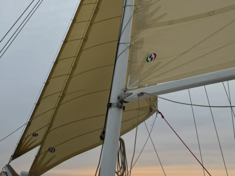 Boot mieten Vlychada günstig trehandiri