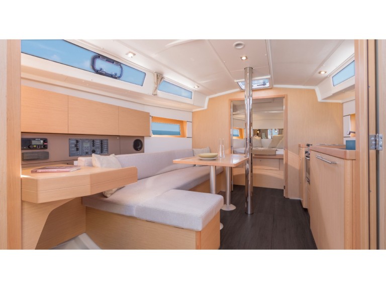 Boot mieten Olbia günstig Oceanis 38 (3/2)