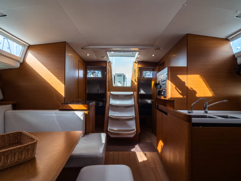 Boot mieten Olbia günstig Sun Odyssey 490