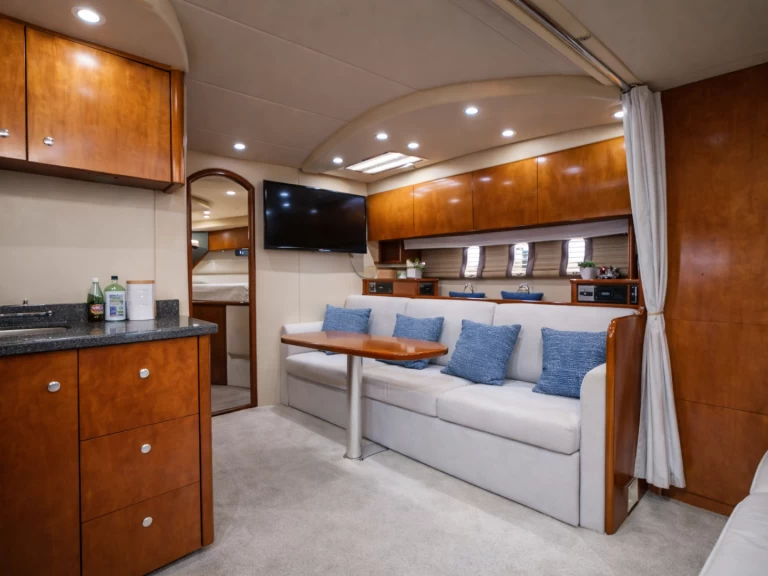 Yacht mieten in Coco Bay - Cruiser Yachts 400 Express