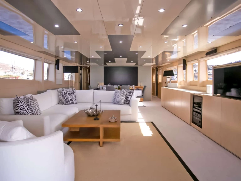 Yacht mieten in Salamina zum besten Preis