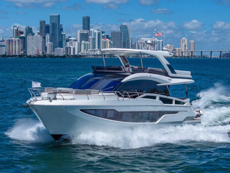 Ein Galeon Don't Tell MOM mieten in Miami