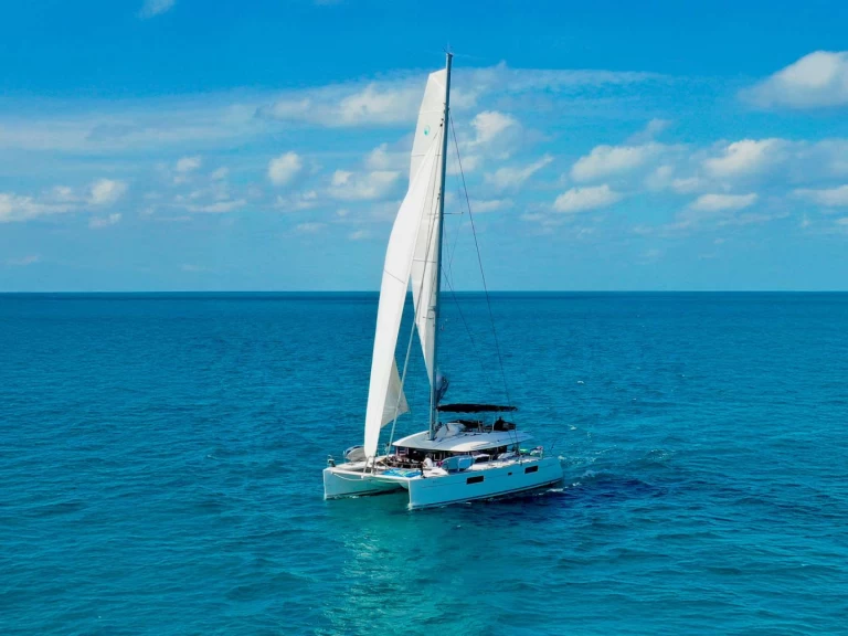 Bootsverleih Lagoon WHISPERS II Nassau Samboat