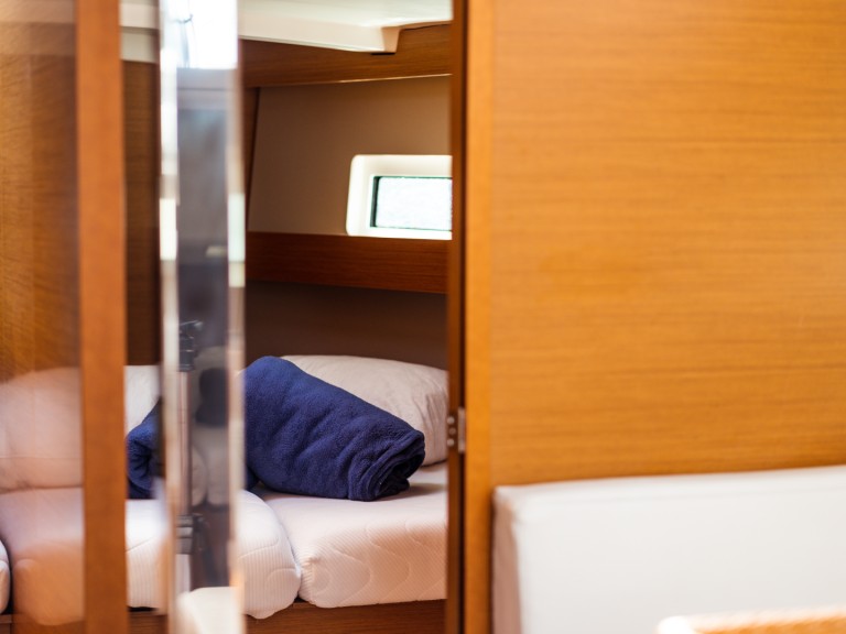 YachtCharter in Olbia - Jeanneau Sun Odyssey 440 auf SamBoat