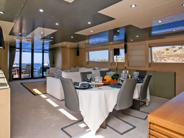 Boot mieten Ornós günstig Sofia Y