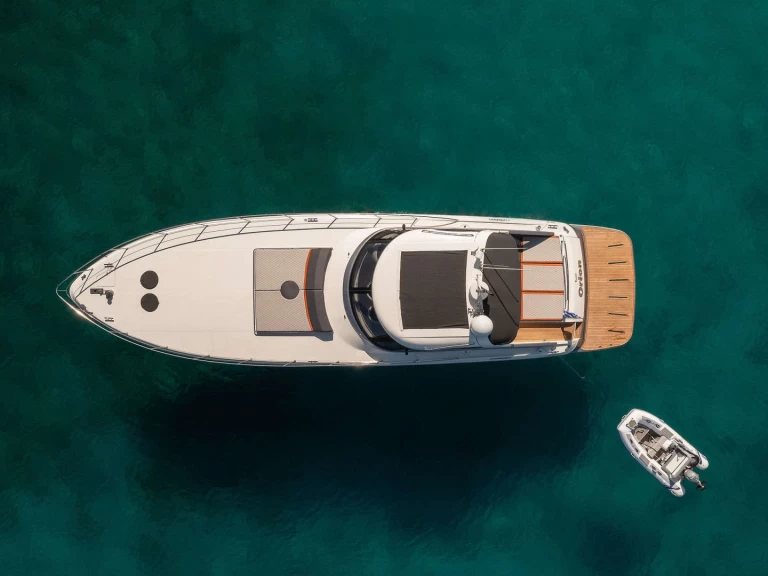 Yacht mieten in Athen zum besten Preis