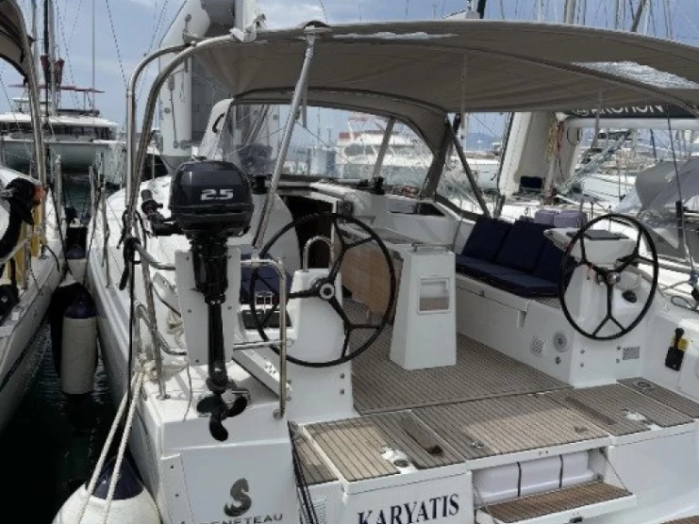 Vermietung Segelboot Bénéteau mit Führerschein