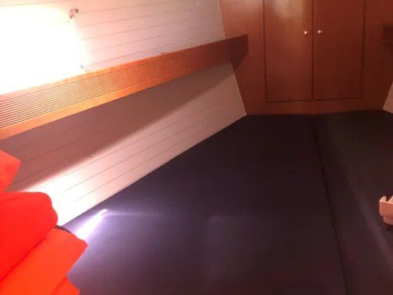 Segelboot mit oder ohne Skipper Bavaria mieten in Álimos