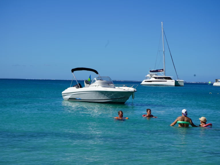Boot mieten Marigot günstig Flyer 650 Open