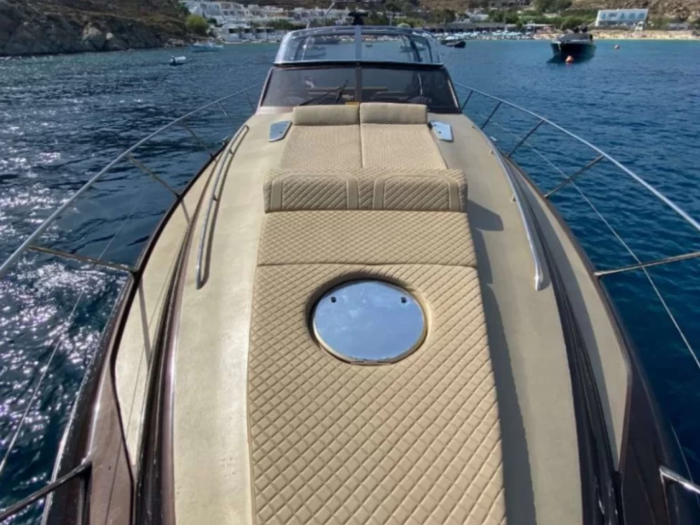 YachtCharter in Mykonos (City) - Princess Princess V55 auf SamBoat