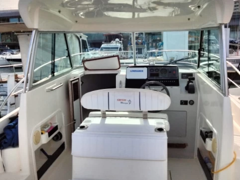 Vermietung Motorboot Faeton mit Führerschein