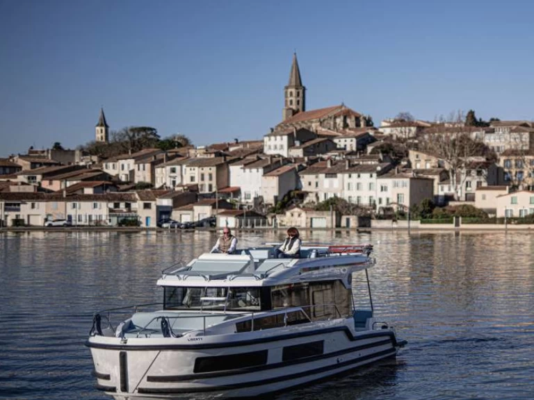 Motorboot mieten in Portiragnes zum besten Preis