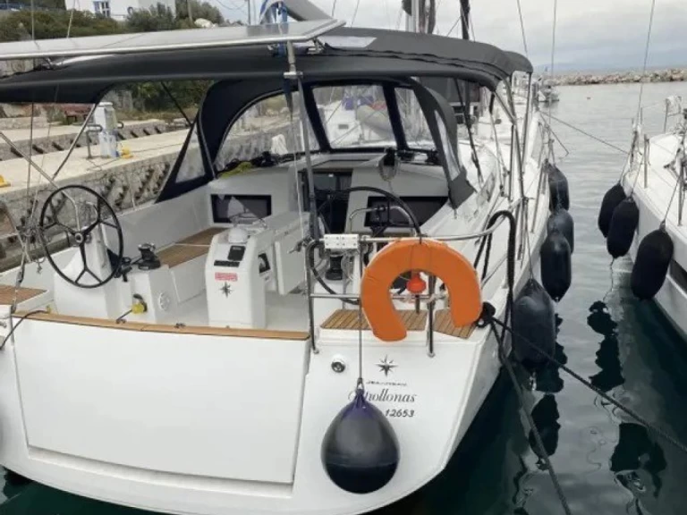 Boot mieten Gouviá günstig Sun Odyssey 440