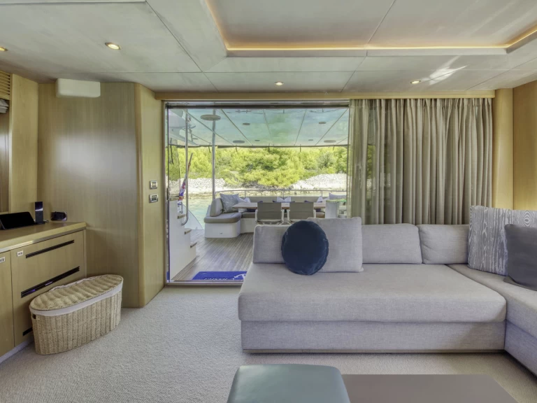 Princess Princess 85 mieten Trogir