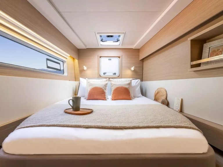 YachtCharter in Cugnana Verde - Lagoon Lagoon 43 auf SamBoat