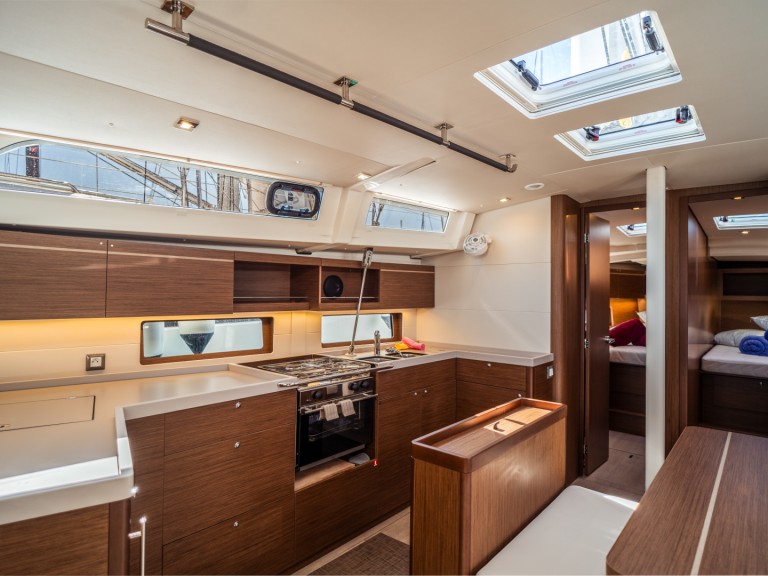 Vermietung Segelboot Bénéteau mit Führerschein