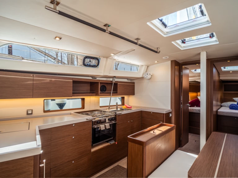 Vermietung Segelboot Bénéteau mit Führerschein