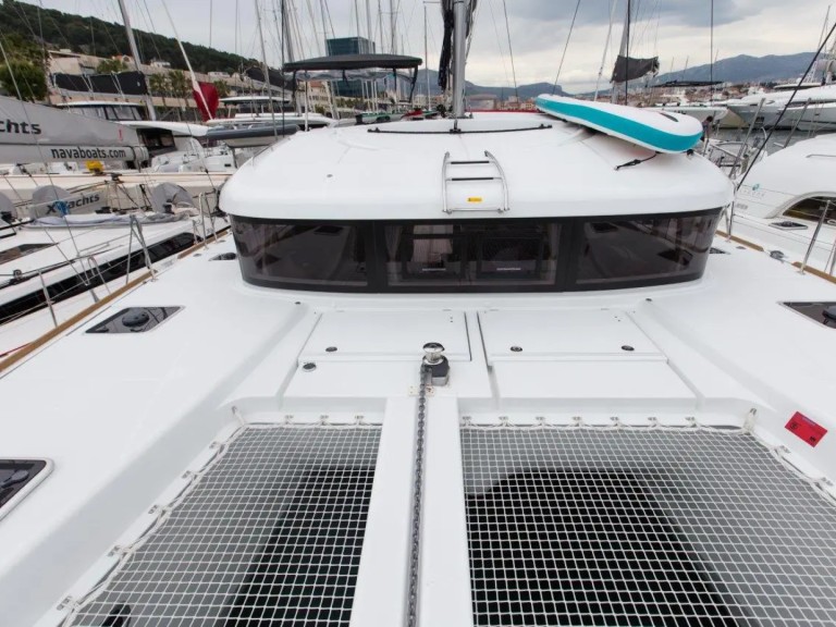 Katamaran mieten in Lavrion zum besten Preis