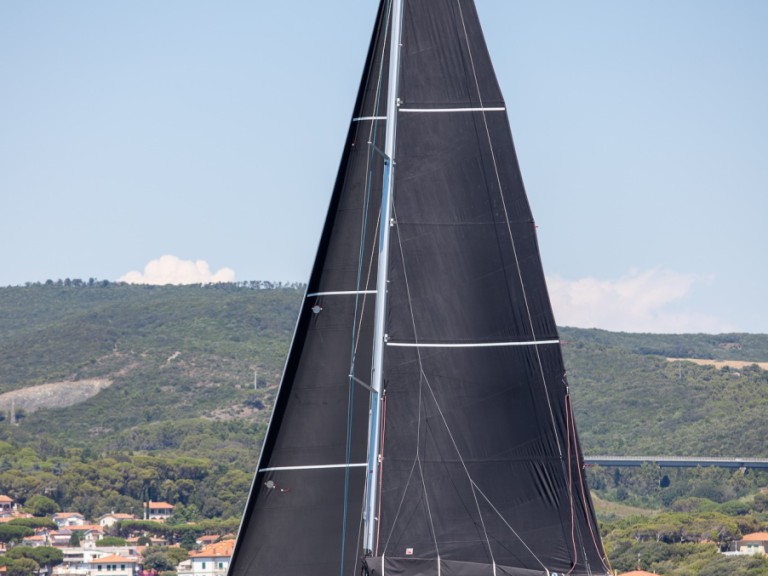 Vermietung Segelboot More Boats mit Führerschein