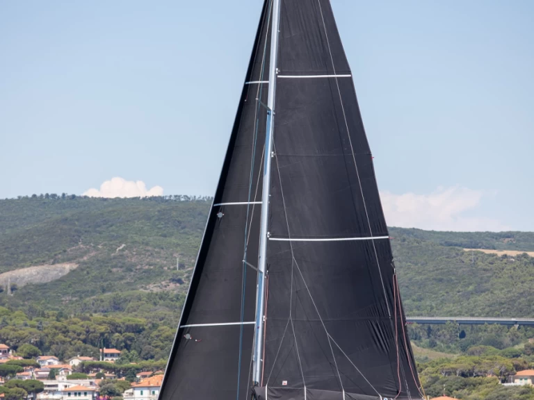 Vermietung Segelboot More Boats mit Führerschein