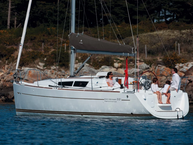 Segelboot mieten in Saint-Quay-Portrieux - Jeanneau Sun Odyssey 33i
