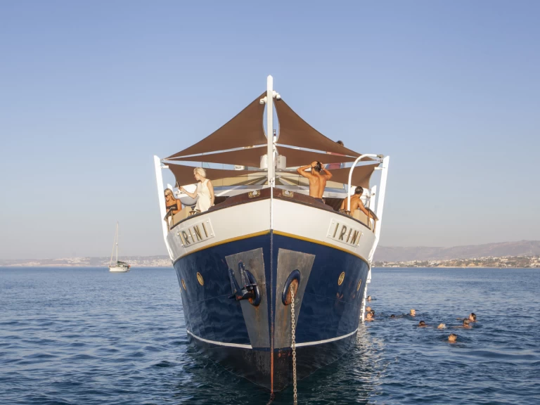 Vermietung Motorboot Custom Made mit Führerschein