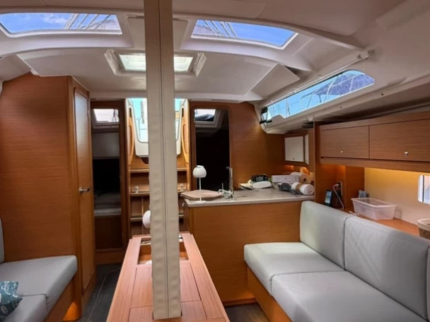 Segelboot mit oder ohne Skipper Dufour mieten in Castellammare del Golfo