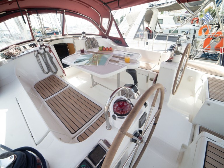 Bénéteau Oceanis 473 mieten Kallithea